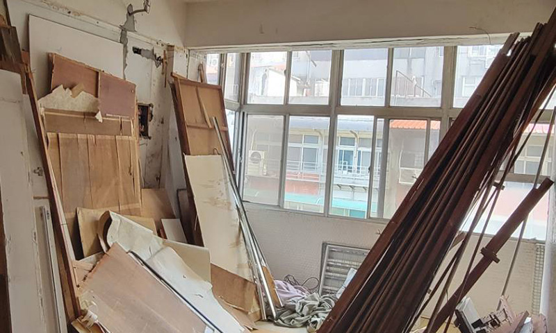 �x�_����C