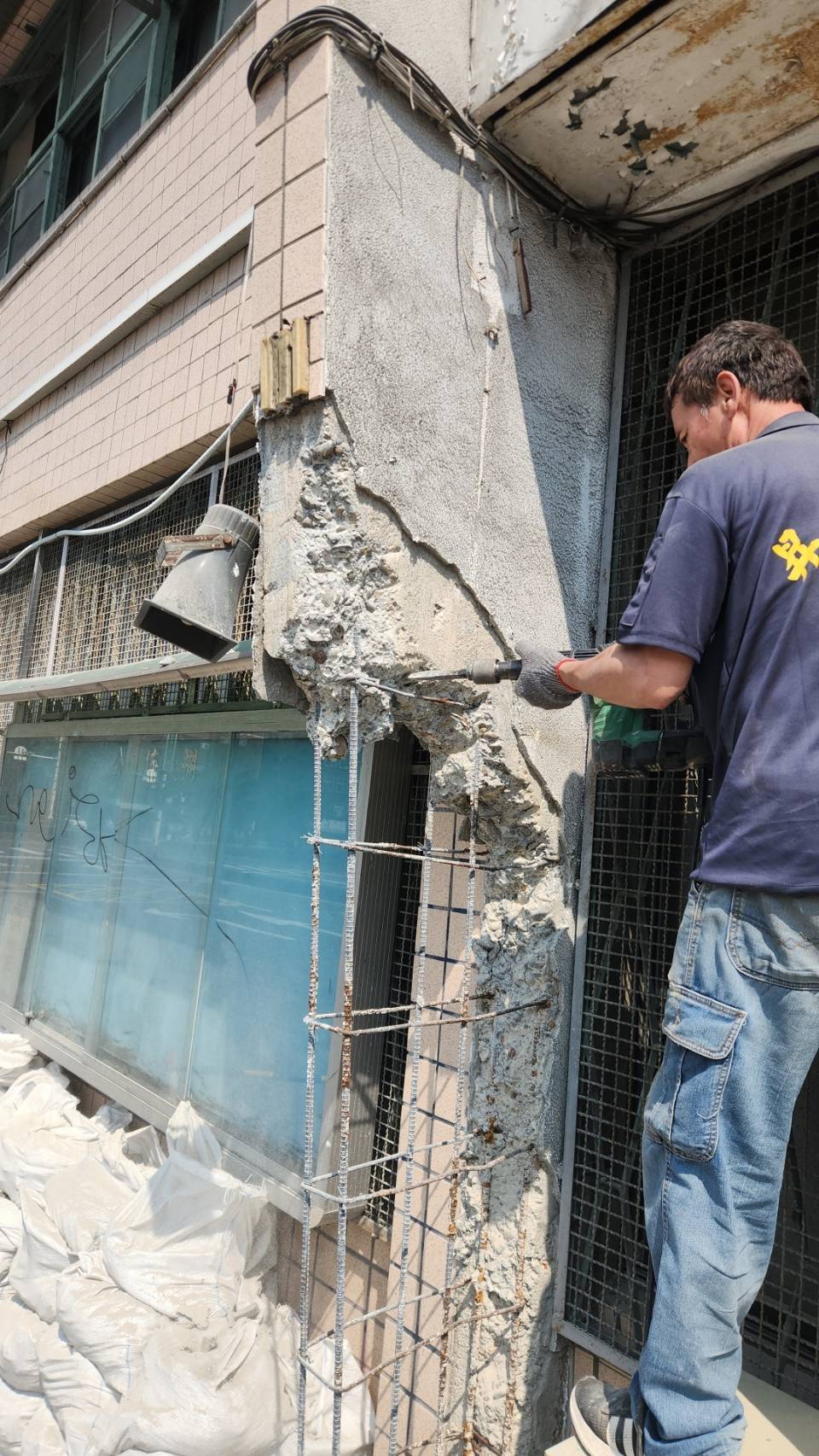 ¤¤¤s¥_¸ô¥~Àð©î°£