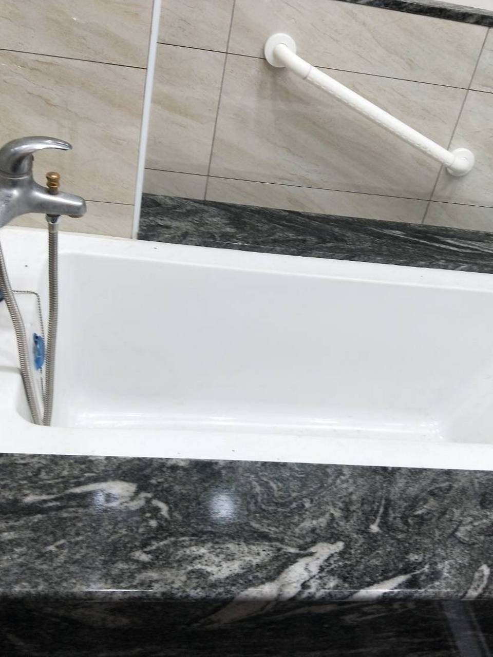 ����׳�, �D�Ǿ��